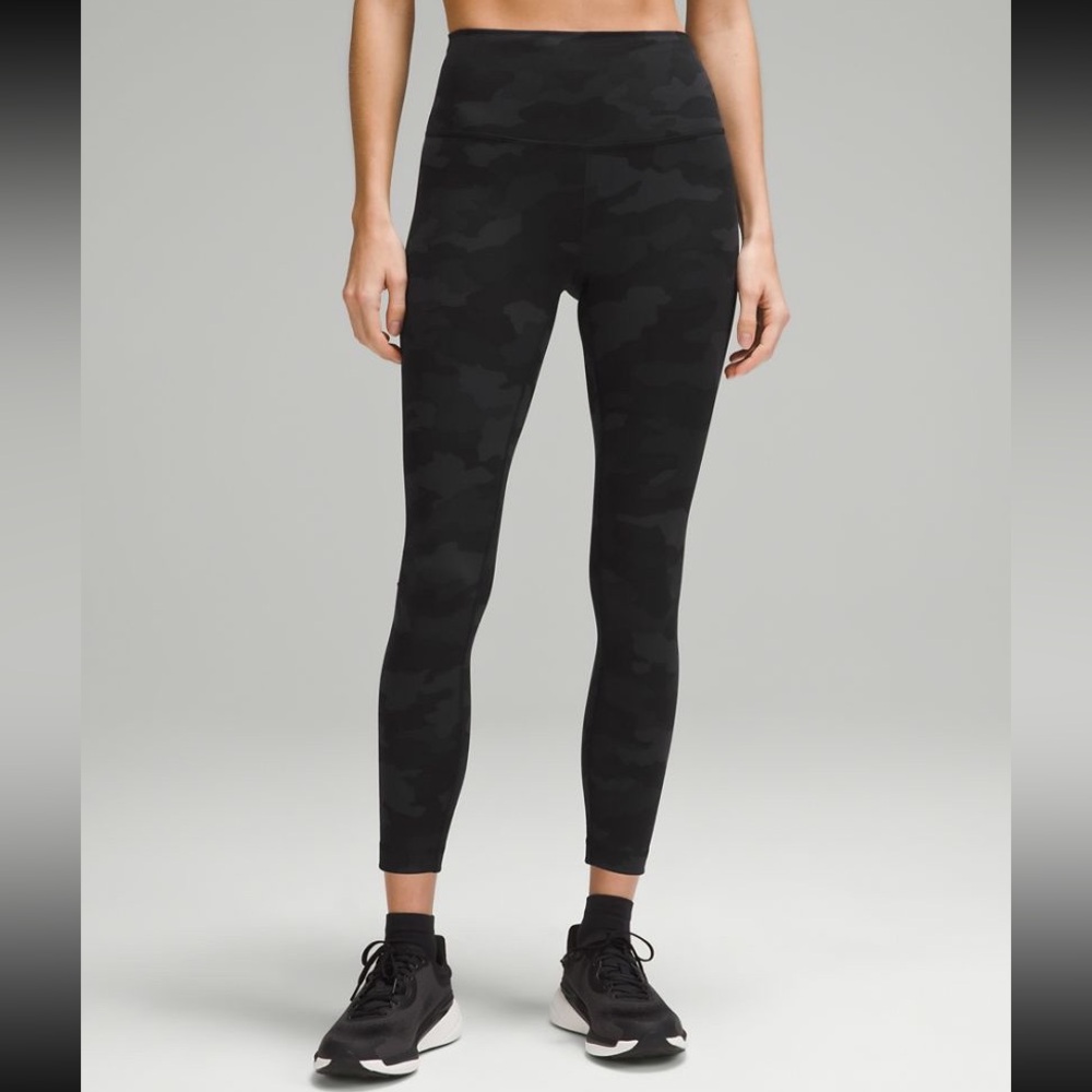 Lululemon Wunder Train High-Rise Tight 25", Heritage 365 Camo Deep Coal, size 4